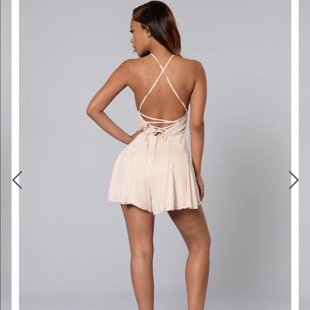 Fashion nova girl power romper - Picture 2 of 2